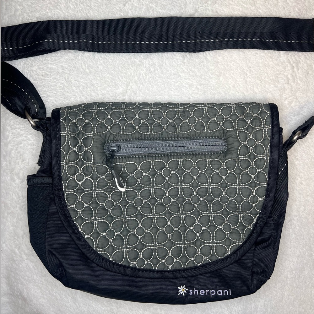 Sherpani Satchel Handbag